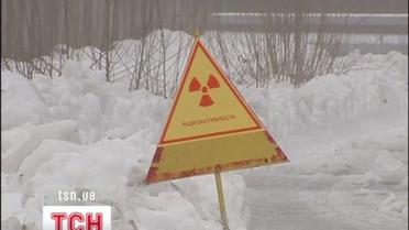 Чернобыльская АЭС начала трещать по швам