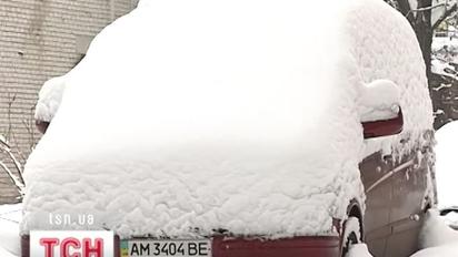 Житомирщину вкрило майже півметровим шаром снігу