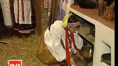 Українські зірки залюбки ворожать на кохання