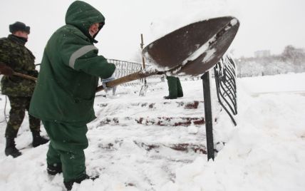 За чотири дні Київ завалило двомісячною нормою снігу і дощу