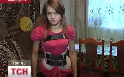 Допомоги потребує 13-річна Христинка