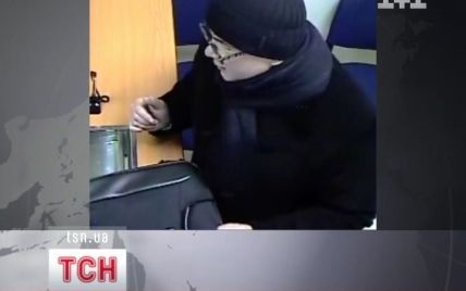 Київський банк пограбував невисокий товстун у пальто й шапці