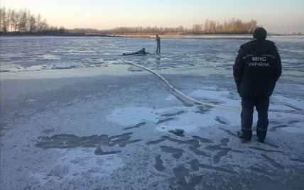 У Харківській області п'ять рибалок провалилися під кригу: один чоловік загинув