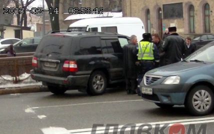 Омельченко на джипі потрапив в нову аварію з вильотом на зустрічну