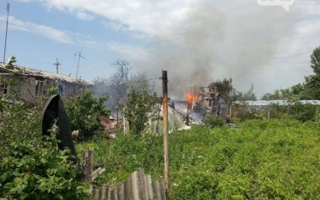 Терористи нахабно атакували житлові квартали / © 0642.ua