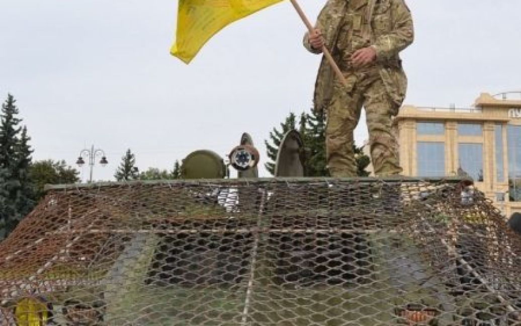 Подаренный БРДМ предназначен для перевозки двенадцати вооруженных солдат / © statigr.am/хабенский