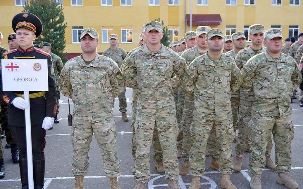 На Львовщине началось украинско-американское тактическое учения Rapid Trident-2014 / © koketke.ru