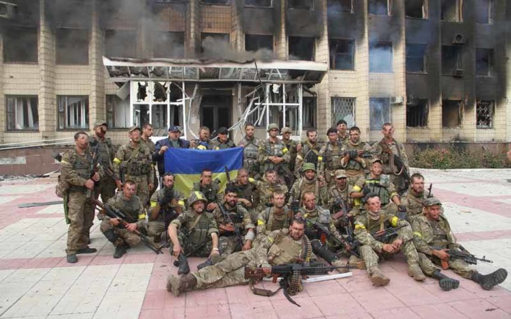 Силовики освободили Дзержинск от террористов / © facebook.com/ato.news