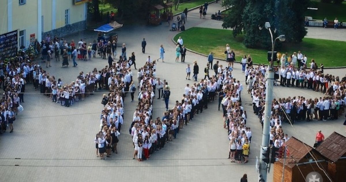 Сотні дітей прийшли на акцію