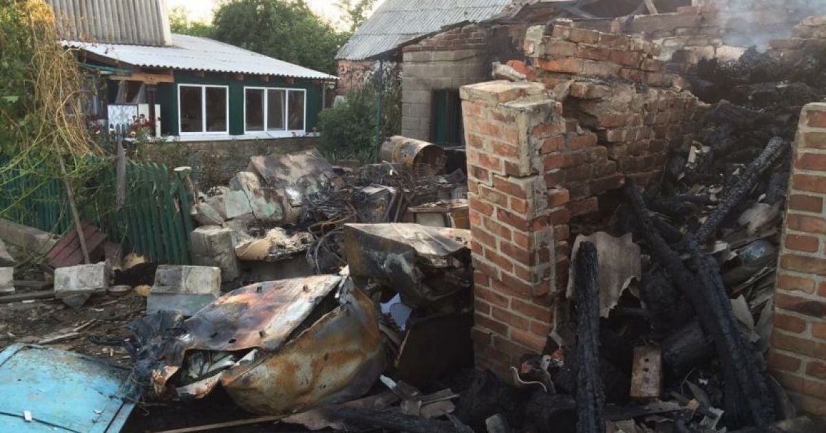 У Донецьку обстріляли житловий квартал