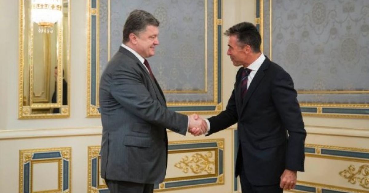 Премьер Дании выступил за продление санкций против РФ до полного выполнения Минских соглашений