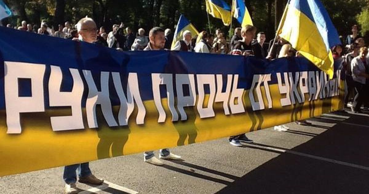 Люди кажуть, що вони проти агресивної політики їхнього президента Володимира Путіна