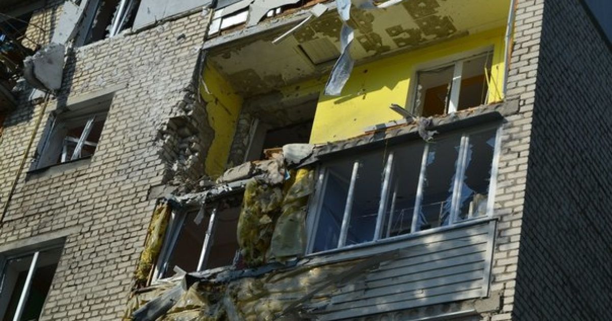 В Луганске продолжают  раздаваться взрывы