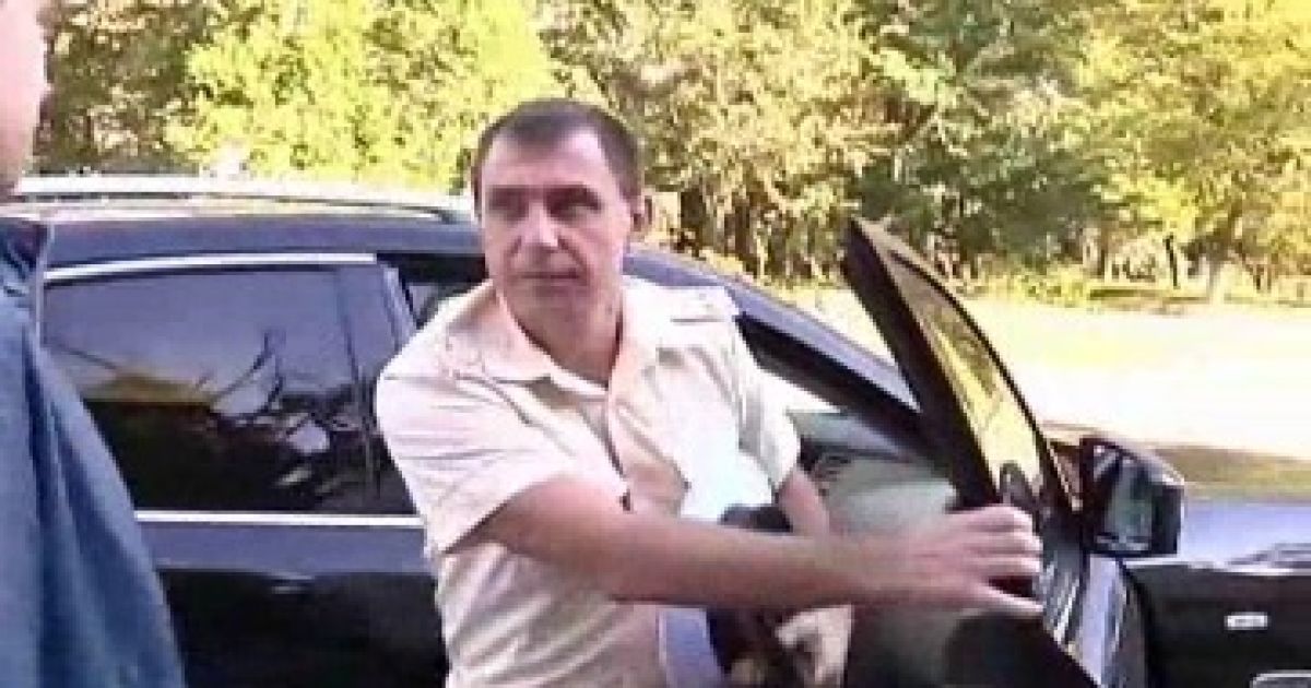"Кабінетні" військові не квапляться міняти розкішні іномарки