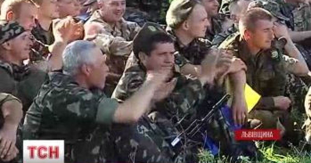 Артисти виступили перед українськими солдатами