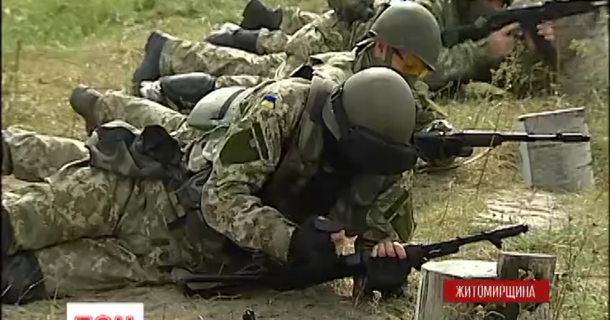 Журналісти побували на навчанні десантників