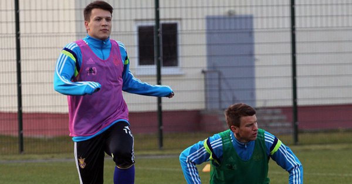 Коноплянку обнимали, как старого друга.