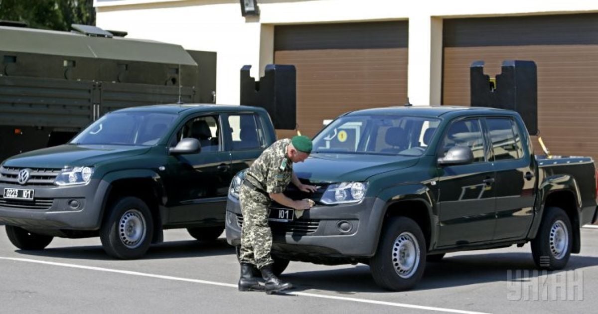 Прикордонники отримали броньовані авто / © УНІАН