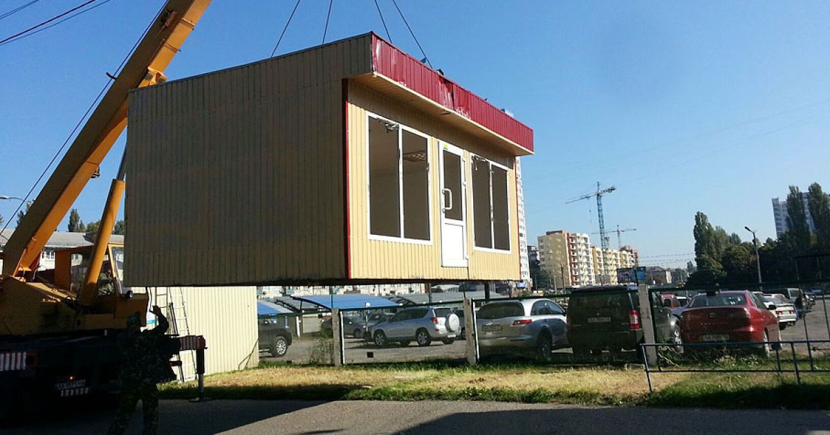 Виводити кіоски у Києві з тіні заважає мафія