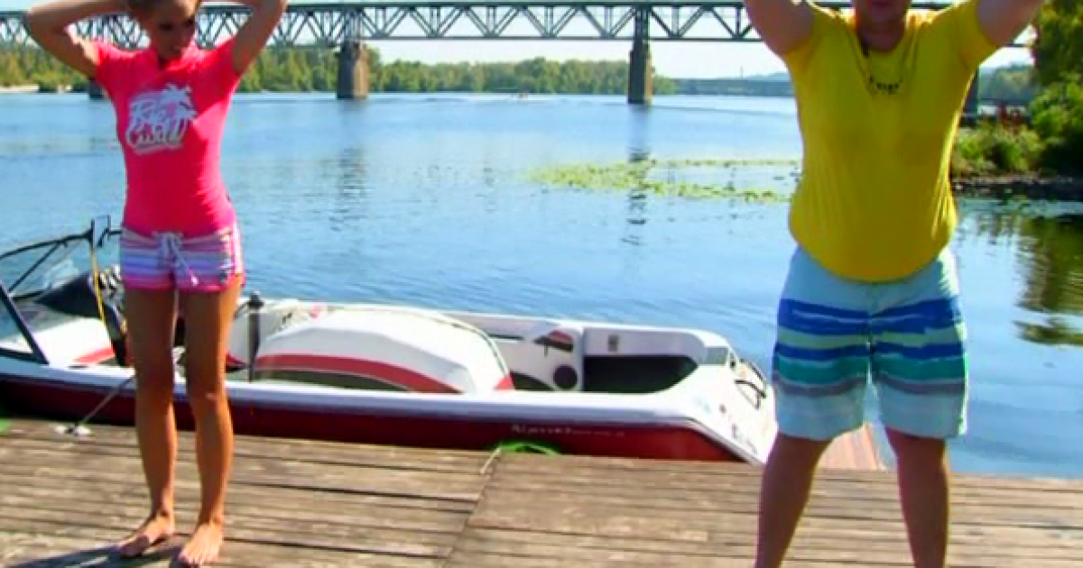 Булатов научил Осадчую кататься на вейкборде