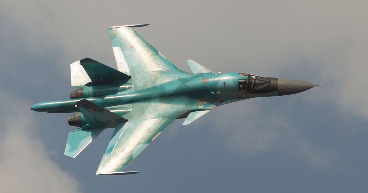 Су-34.