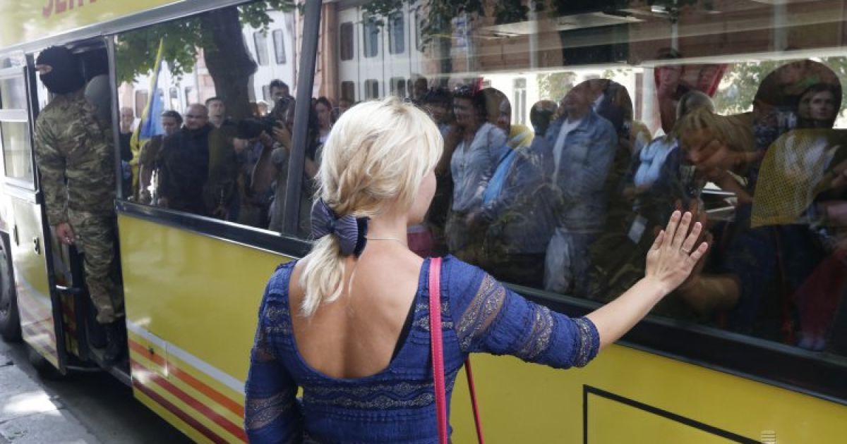 В Киеве состоялись проводы бойцов батальона "Азов" в зону АТО / © УНІАН