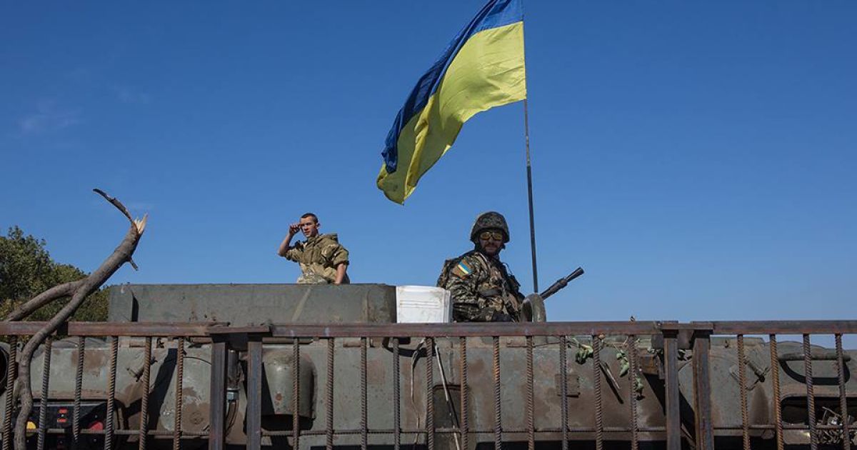 Война на Востоке вносит корректировы в деятельность украинского государства