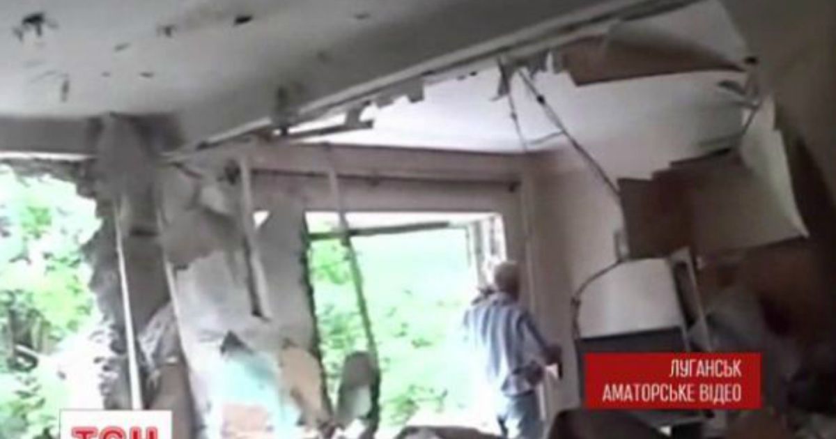 В Луганске в течение недели террористы обстреливают город из тяжелой техники
