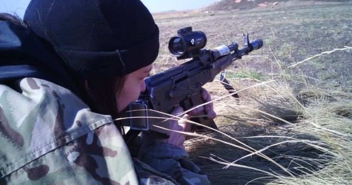 Девушка отправилась в южный город в зоне АТО / © tumblr.com