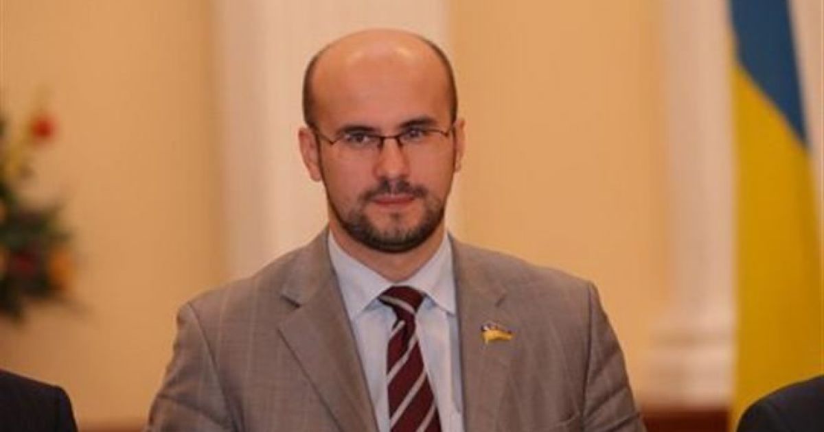 В Днепропетровске киевского чиновника направили добровольцем на Восток