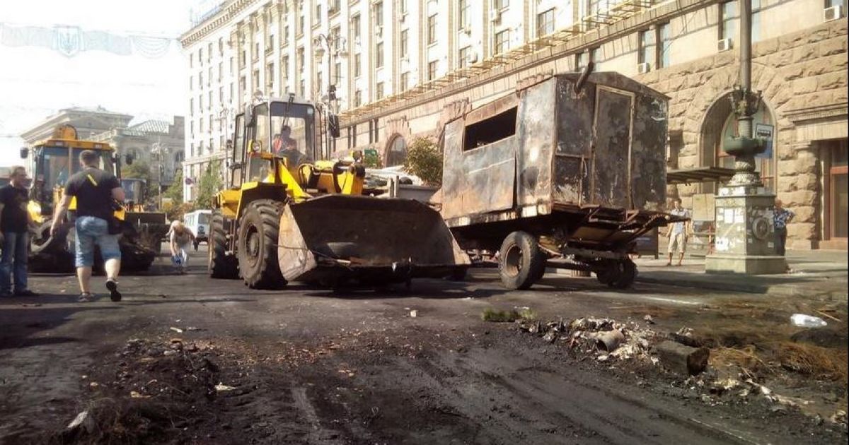 В субботу в Киеве состоялась генеральная уборка Майдана