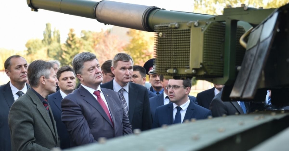Порошенко відвідав військовий завод імені Малишева в Харкові