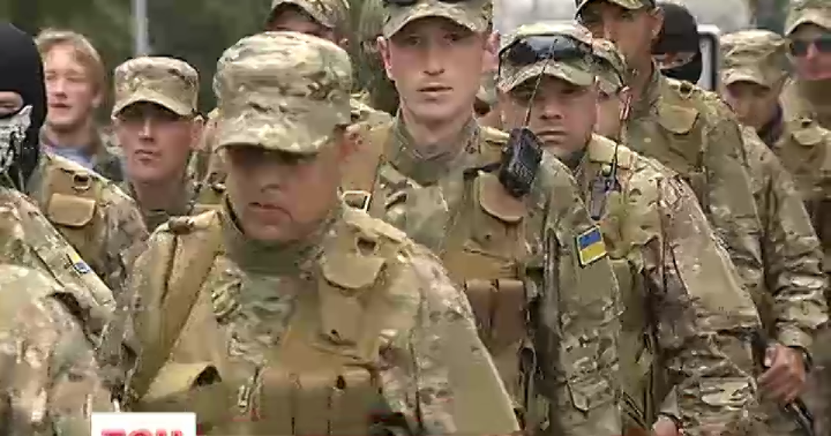 Новые добровольцы отправились в зону АТО