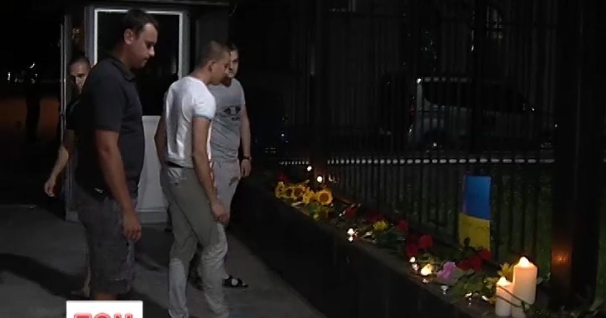Кияни сумують разом із російським народом