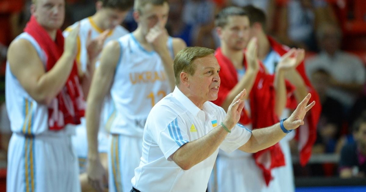 Фрателло дякує команді за гру
