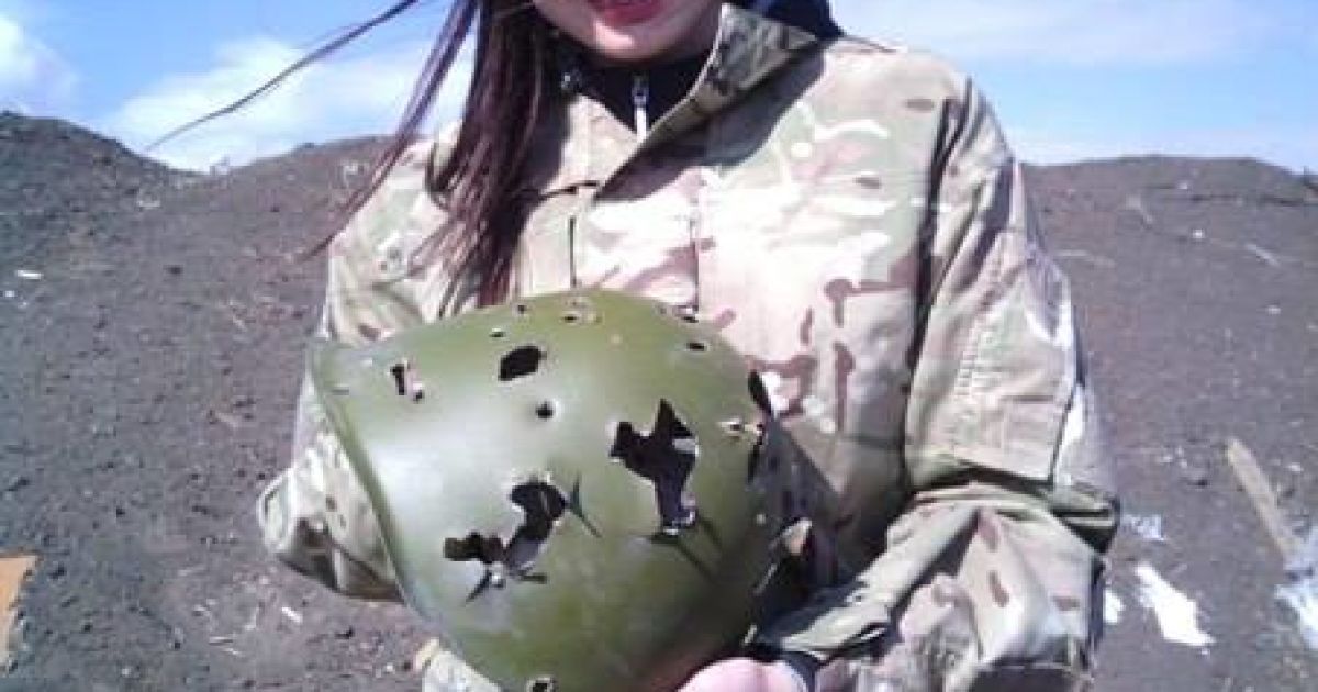 Девушка отправилась в южный город в зоне АТО / © tumblr.com