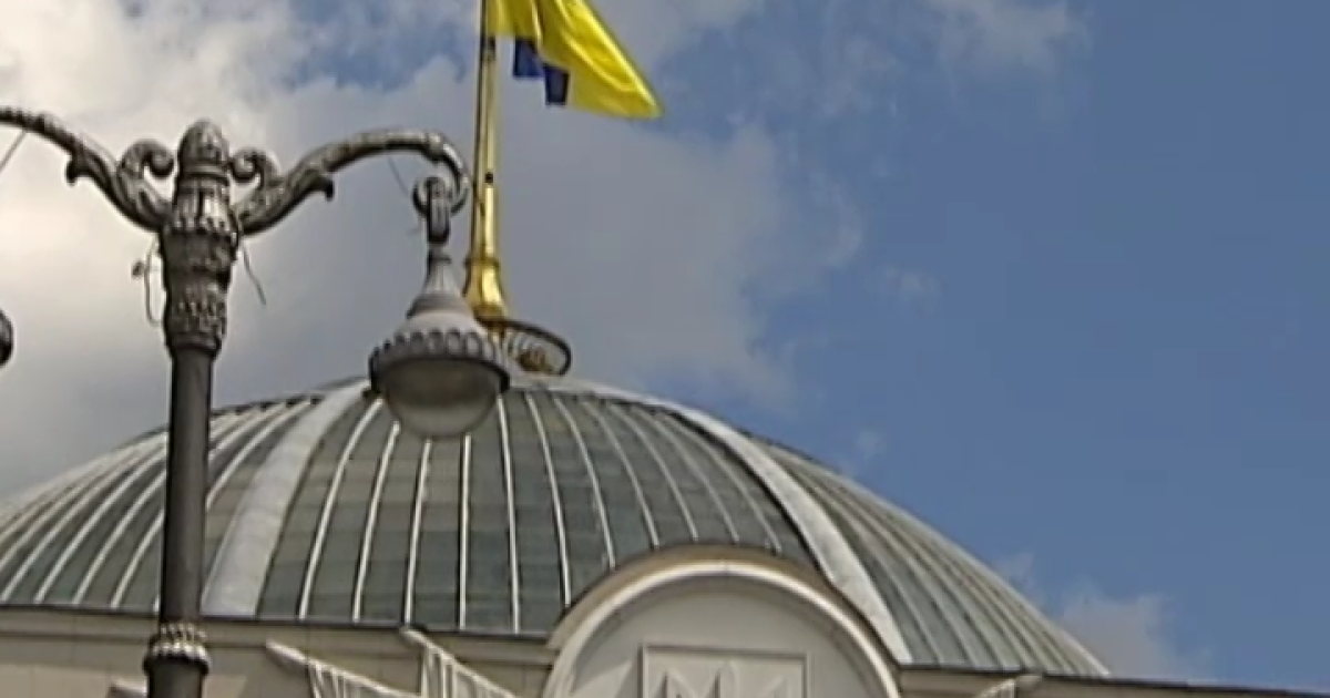 За что украинцам предлагают голосовать на выборах в Раду