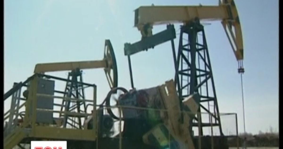 Нефть дешевеет на мировых рынках