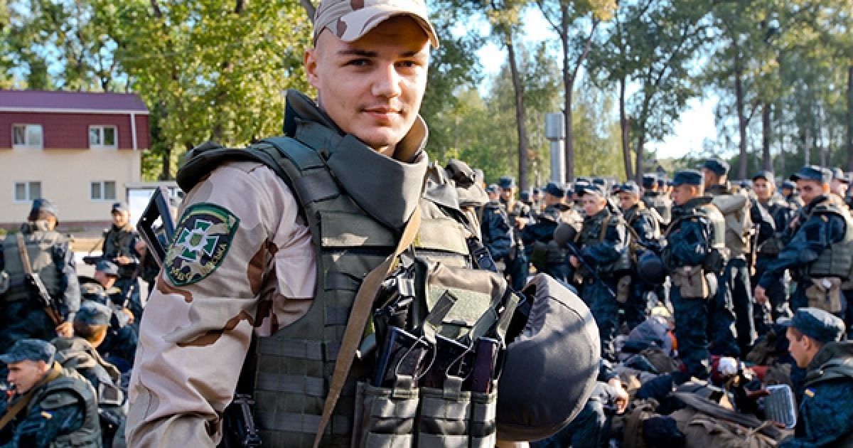 Артем Усик виніс з лінії вогню своїх товаришів