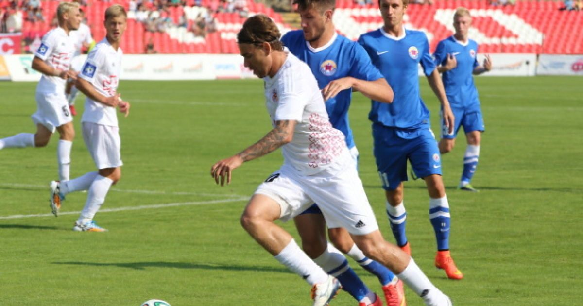 Ильичевец - Волынь - 1:2