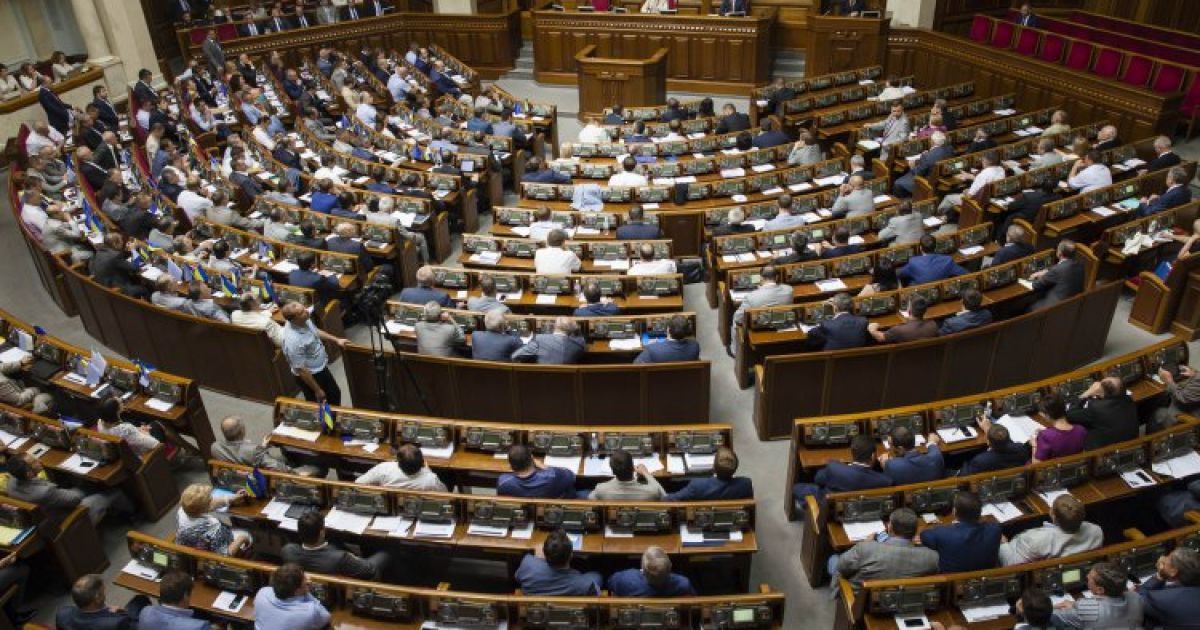 Рада проголосовала за возвращение военных прокуроров