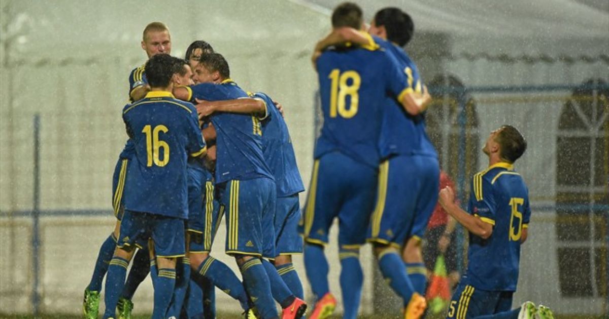 Юношеская сборная Украины вышла на ЧМ-2015