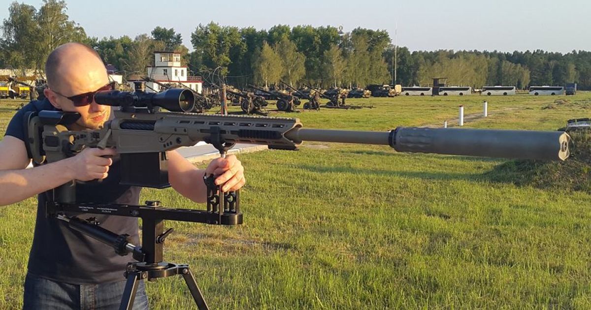 Яценюк занялся вооружением армии