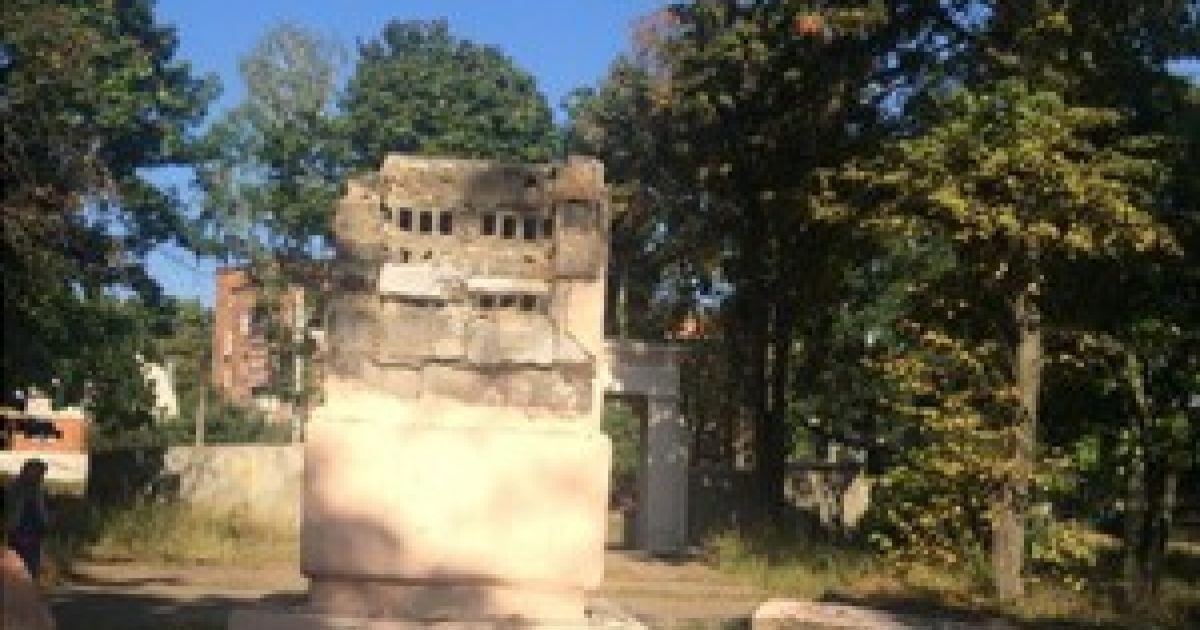 У Харкові продовжується "ленінопад"