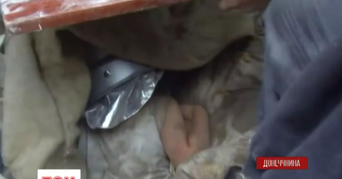 Богдан - единственный, кого извлекли живым из-под обломков дома