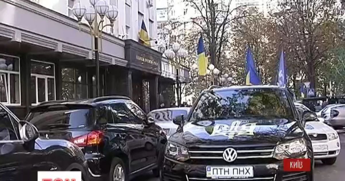 Активісти Автомайдану підозрюють Пєхова через інцидент у Коростені