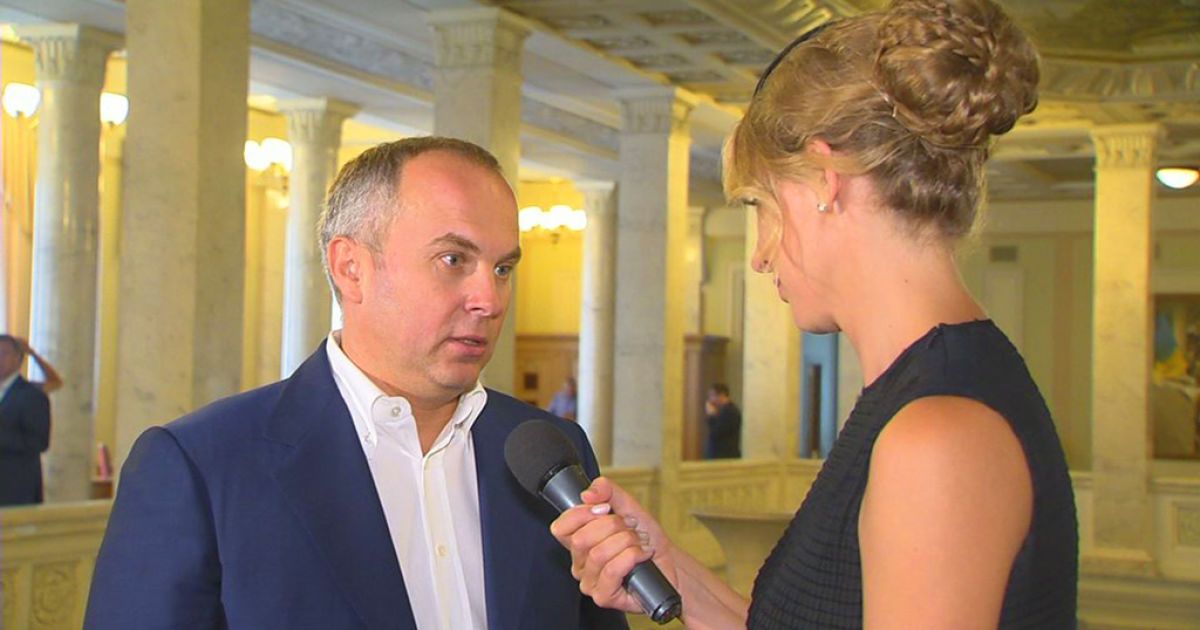 В семье Нестора Шуфрича стараются не обсуждать события в стране