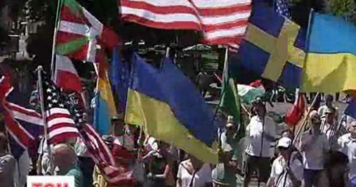 Митинг против терроризма возле посольства Нидерландов в Киеве