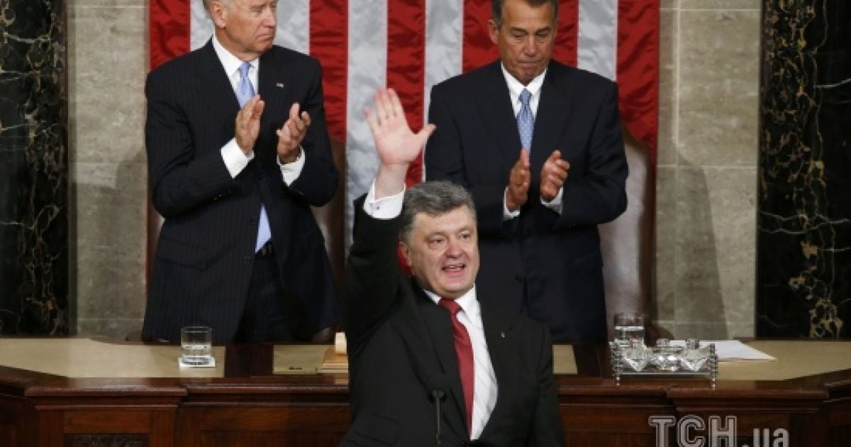 Живіть вільними або помріть за свободу - Порошенко