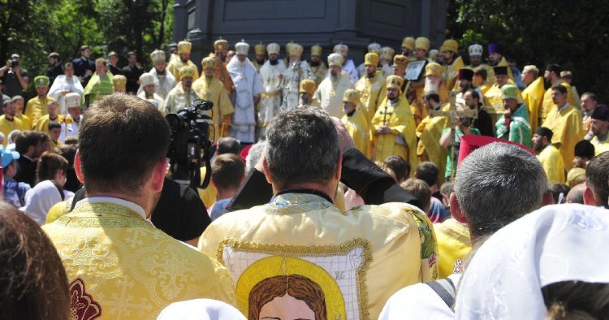 Українці розповіли, якому патріарху вони довіряють найбільше